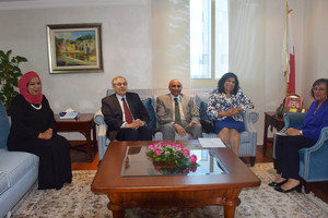 وزيرة الصحة تستقبل اللجنة المنظمة للمؤتمر الدولي لطب العيون