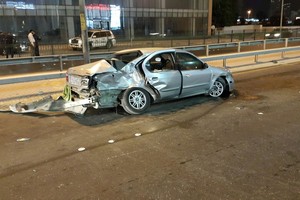 تصادم مركبتين على شارع الشيخ سلمان يصيب طفلين بإصابات متفرقة