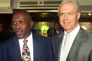 اتفاق بيكنباور ووارنر بشأن 'مونديال 2006' حقيقة