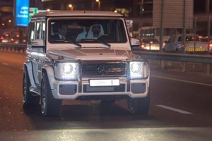 صورة... محمد بن راشد والسيسي يتجولان داخل سيارة بدبي