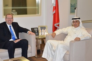 وزير الصناعة يستقبل الرئيس التنفيذي لـ 'ألبا'