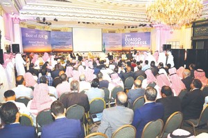 مطالب بمحاسبة مروّجي أدوية السرطان 'المشبوهة'