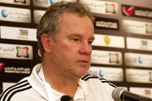 مدرب الشارقة الإماراتي: فريق الشباب عقدتنا وسوف نحلها