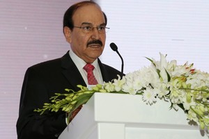 وزير الطاقة: استمرار البحث عن مكامن نفطية وغازية جديدة