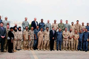 جلسة أعمال مباحثات اللجنة البحرينية العسكرية الأميركية المشتركة