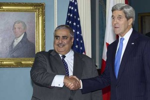 وزير الخارجية وجون كيري يؤكدان على تعزيز أطر التنسيق والتفاهم بين البحرين وأميركا