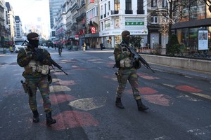 توجيه التهمة إلى شخص جديد يشتبه بمشاركته في اعتداءات باريس