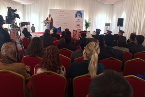 العبسي: خط ساخن بسبع لغات بمركز ايواء ضحايا الاتجار بالبشر