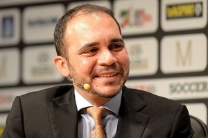 الأمير علي سيكشف التفاصيل المالية بـ'الفيفا' إذا فاز في الانتخابات