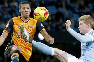 مانشستر سيتي وستوك وايفرتون يتفوقون على فرق مغمورة ويتأهلون لقبل نهائي الكأس