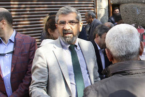 مقتل ثلاثة في اشتباكات في حظر تجول في جنوب شرق تركيا