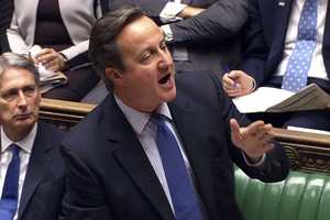 كاميرون يشدد على ضرورة أن تدعم بريطانيا حلفاءها في سورية