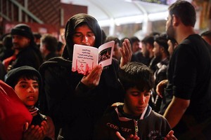 شاهد الصور...كربلاء تزدحم بالزائرين عشية أربعين الإمام الحسين'ع'
