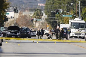 العثور على 12 عبوة ناسفة في منزل المشتبه بهما في هجوم كاليفورنيا