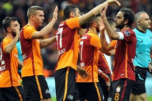 غلطة سراي يفوز على بورصا سبور في الدوري التركي