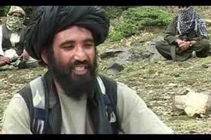 'طالبان' تقول إنها ستبث رسالة صوتية من الملا منصور قريباً