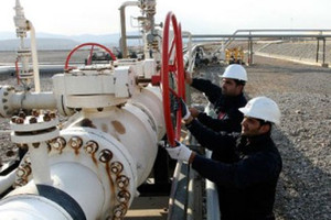 العراق يعتزم زيادة طاقته التصديرية جنوبي البلاد بمعدل 800 ألف برميل يوميا خلال أيام