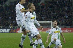 مونشنجلادباخ يضع حدا لانتصارات بايرن ميونيخ في البوندسليجا