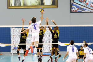 فيديو... الأهلي يقلبها على البسيتين ليفوز بنتيجة 3 - 1