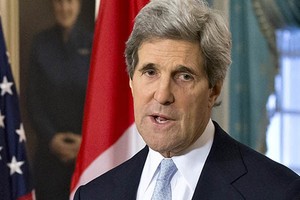 كيري يندد بشدة ببناء إسرائيل للمستوطنات