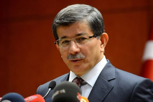 داود أوغلو: تركيا لن تقدم على خطوة تنتهك سيادة العراق