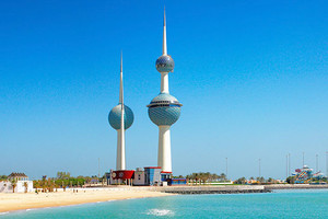 الفيفا يراقب مشاركة اللاعبين المسجلين في مباراة استعراضية بالكويت