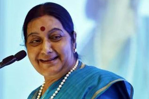 وزيرة خارجية الهند تعلن استئناف 'الحوار الثنائي' مع باكستان