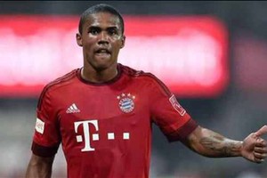 دوغلاس كوستا يتعرض لحادث سير في ميونيخ