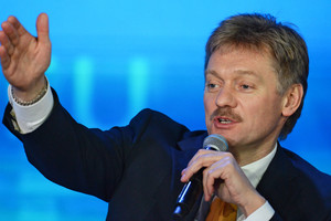 الكرملين: روسيا تقدم أسلحة للسلطات الشرعية في سورية