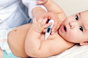 علامات ومضاعفات نزلات البرد للأطفال الرضع