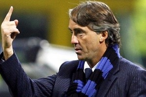 مانشيني يشيد بأداء القائد ايكاردي بعد فوز كبير