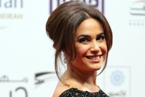 هند صبري في دبي بالتحكيم ... و'زهرة حلب' جديدها 