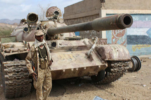 اليمن يدخل مرحلة اختبار وقف إطلاق النار.. والتحالف العربي يؤكد حق الرد