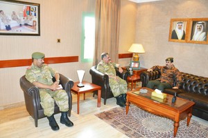 مدير أركان الحرس الوطني يستقبل ضابط الارتباط الأردني لدى البحرين