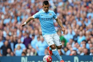 أجويرو في طريقه للعودة لتشكيلة مانشستر سيتي أمام أرسنال