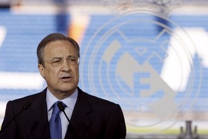 رئيس ريال مدريد: وقت زيدان لم يحن بعد