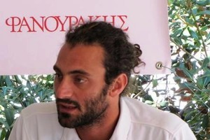 إيقاف لاعب تنس يوناني مدى الحياة بتهم فساد