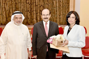 وزير الطاقة يرعى احتفالية 'بابكو' لتكريم موظفتين بمناسبة التقاعد