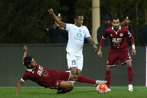 رأس القحطاني تنقذ الهلال وتدفعه للانفراد بصدارة الدوري السعودي