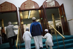 بي بي سي: 'علاقات سرية' بين الإخوان المسلمين والمجلس الإسلامي في بريطانيا