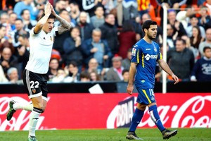 فالنسيا يواصل تعادلاته في الدوري الأسباني أمام خيتافي