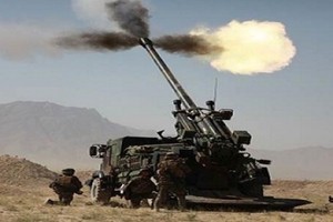 الجيش اللبناني يقصف تحركات المسلحين شرق البلاد