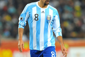 فيرون: ديبالا يمكنه المنافسة على الكرة الذهبية مثل ميسي