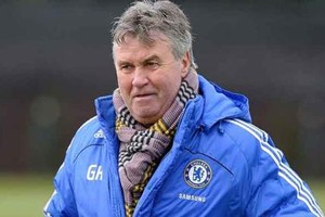 هيدينك يطلب من لاعبي تشلسي 'النظر في المرآة'