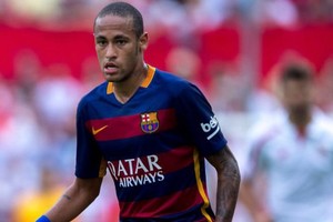 برشلونة يرفض دفع مليونين يورو لسانتوس في صفقة نيمار