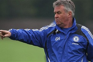 هيدينك يدعو لاعبي تشلسي للخروج من كبوتهم