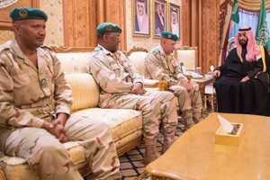 محمد بن سلمان يلتقي قائد الأركان العامة الموريتاني