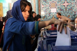 12 ألف مرشح يسجلون أسماءهم لخوض الانتخابات البرلمانية في إيران