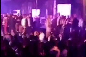 بالفيديو... هوشة في حفل هيفاء وهبي بالقاهرة... فكيف تصرفت؟