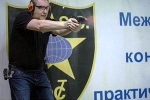 إصابة نائب رئيس الوزراء الروسي بطلق في ساقه